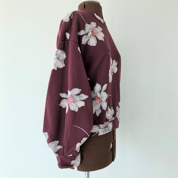 Burgundy Floral Sweatshirt with Statement Sleeve - Picture 5 of 9